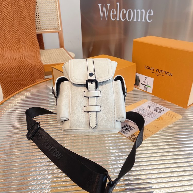 LouisVuitton ルイヴィトン ショルダーバッグ & クロスボディバッグ 3カラー