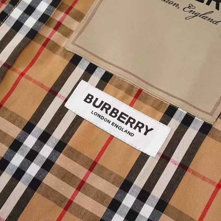 【BURBERRY】（バーバリー）ご好評に付き再入荷！ サイズ