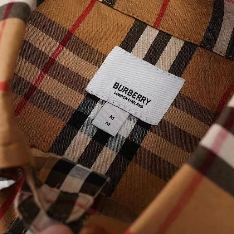 【BURBERRY】（バーバリー）ご好評に付き再入荷！ サイズ
