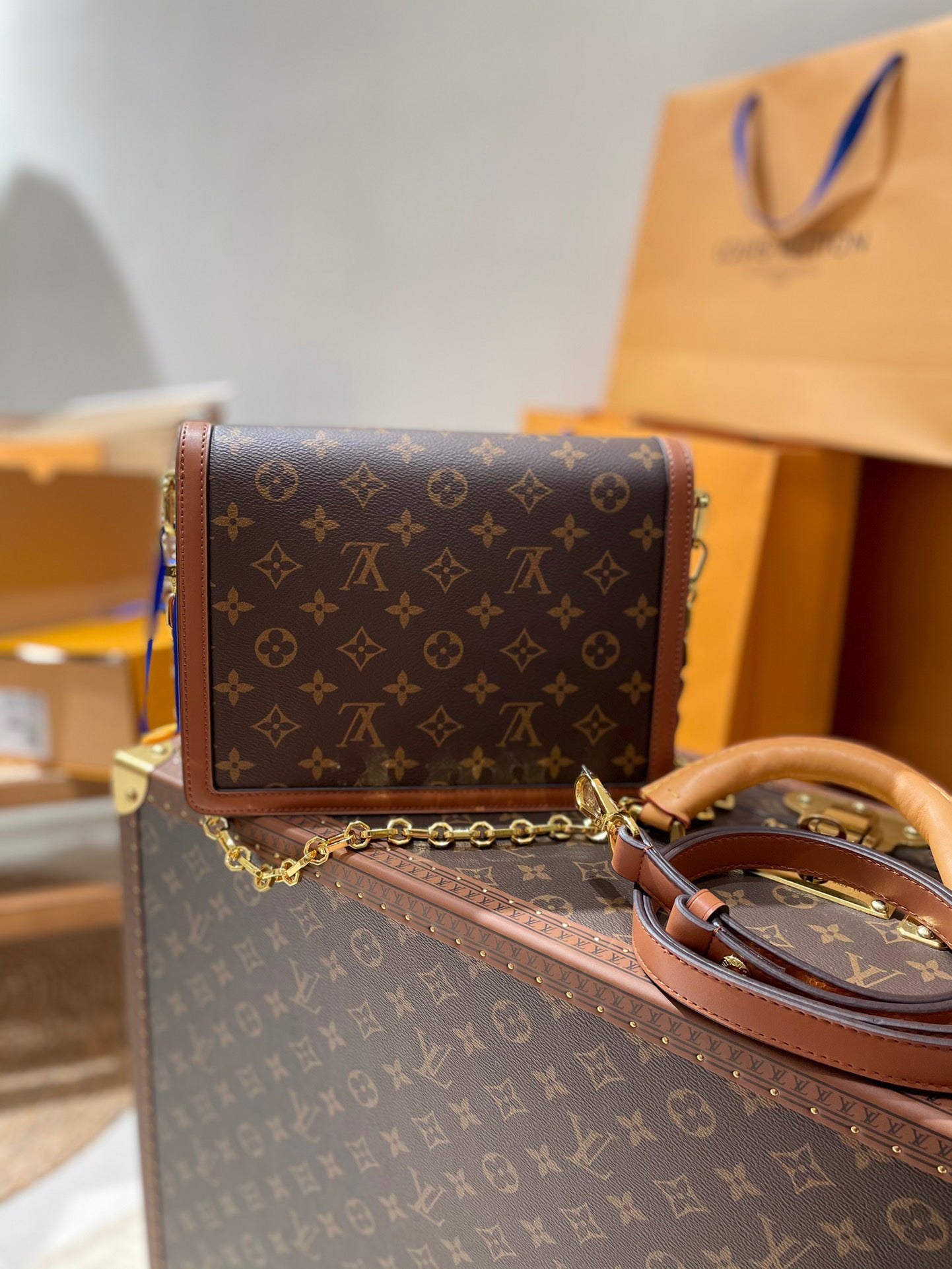 【LOUIS VUITTON】LV（ルイヴィトン） DAUPHINEハンドバッグ M44391【バッグ】