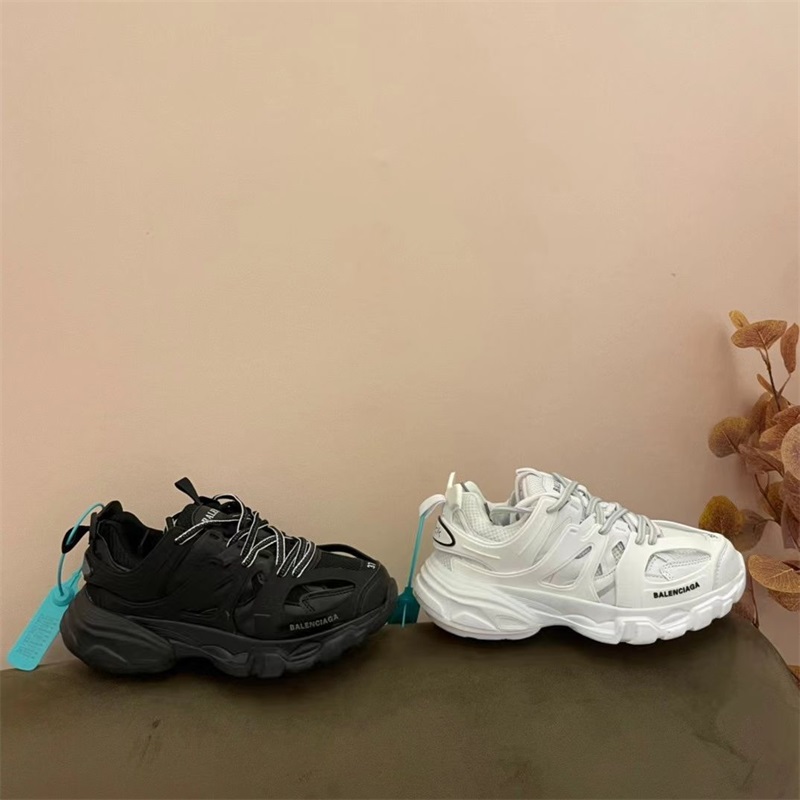 【Balenciaga】【品質の高い商品】カジュアルシューズ/ インド製