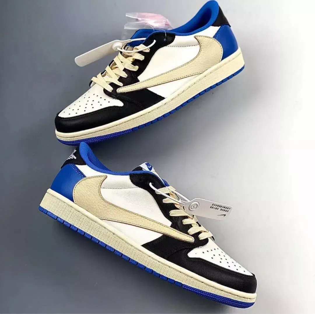 トラビススコットxナイキエアジョーダン1 ローカット「ミリタリーブルー」Travis Scott x Nike Air Jordan 1 Low 