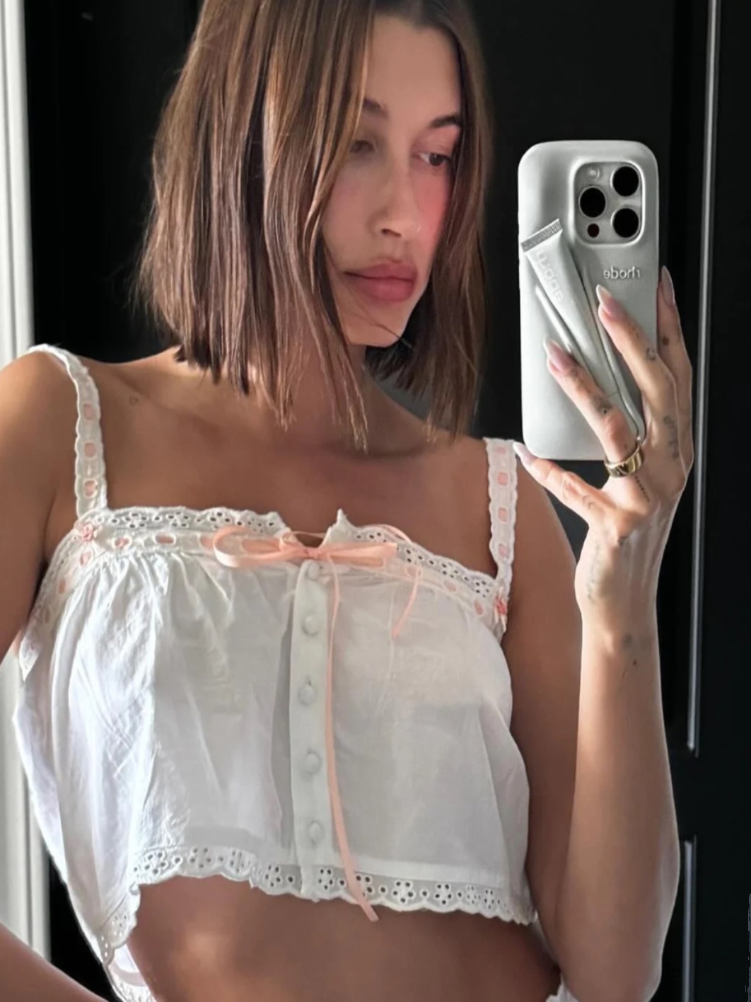 Hailey ヘイリー Kendou 同じスタイルのリップケース リップグロス ポータブル iPhone ケース